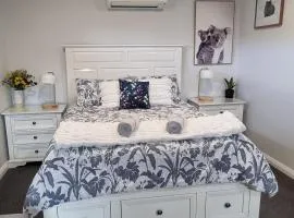 Kadi House - Unit 2