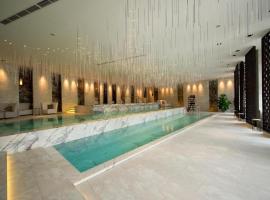 Imperial Springs, hotel Silingben