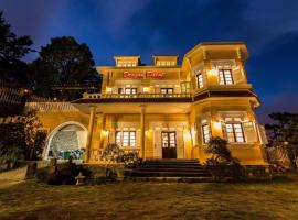 Dragon Dalat Hotel, hotel near Lien Khuong Airport - DLI, Ấp Xuân An