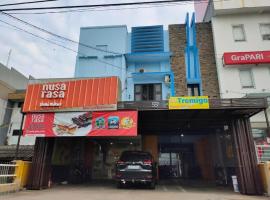 Hotel Syariah Tremigo Guesthouse, hotel v destinaci Tangkil