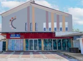 OYO 94251 Sman House