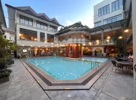 Bentani Hotel & Residence