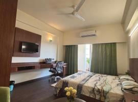 HogWorks, aparthotel v destinaci Déhrádún