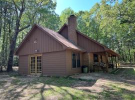 Priv Hidden retreat ATV trails spa fishing outdoor activities, hotel di Jefferson
