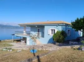 sparton amfilohias παραθαλάσσιο εξοχικό Filoxenia
