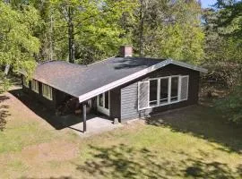 Renovated Cottage Near Forest And Beach