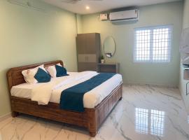 SLDT STAY Inn, hotel di Sabbavaram