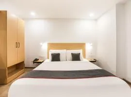 Super Townhouse Dilshad Garden Near Dilshad Garden Metro Station