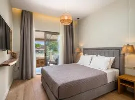 Phos Elegant Residences by Konnect, 400m to the beach