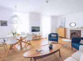 Perfectly Located luxury 2BR Prime Location