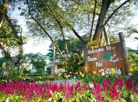 Baan Pai Riverside Resort, hotell i Pai