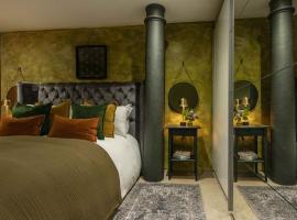 Suite60Solace with Sea View, hotel in Plymouth