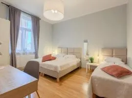 Castle View Krasinskiego Avenue