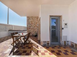 BLife Riamya private rooms, hôtel à l'aéroport de Faro