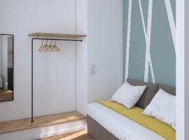 Lᾶs Serifos, hotel v destinaci Livadion