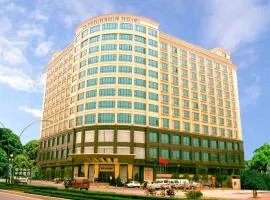 CP Peninsula Hotel