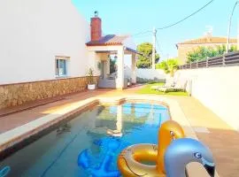 Villa Luka by Parc Mont-roig