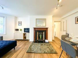 Folkestone Oasis - Central 2 Bedroom Apartment - Pets Welcome!, hotel in Folkestone