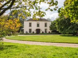 Kingscote Park House