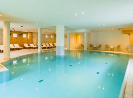 Hotel Ahornhof, spa hotel in Lindberg