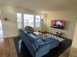 Cute house in West Valley, hotel v destinaci West Valley City