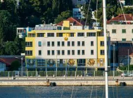 Hostel Sol