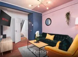 BIG Contractor House in Leamington Spa with 7 Beds by PureStay - 14 Night min!