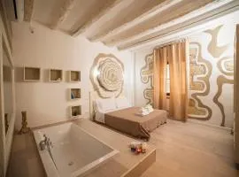 Oisife Apartments