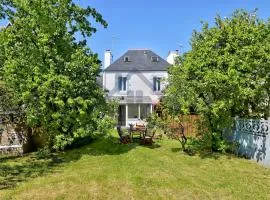 LocaLise - M26B - Les Belles Âmes - Maison rénovée avec jardin entièrement clos - place de parking sur le terrain - wifi inclus - draps inclus - animaux bienvenus