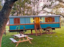 Roulotte de charme, hotel di Villers-sur-Authie