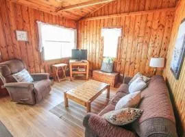 Sunnyside Combined 6BR 3BA Lakefront Retreat
