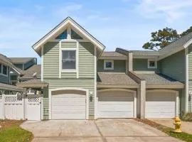 SPACIOUS 7 Bedroom 55 Bath on Ocean Creek Golf Course!
