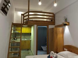 Pinelopi&rsquo;s House