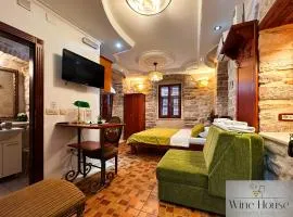 Apartments Wine House Old Town