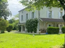 Les Suites de Marie-Lot