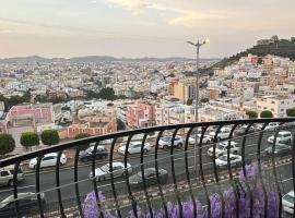 فندق جولدن بلكون-Golden Balcony Hotel, hotel v destinaci Abhá