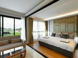 NEWLY RENOVATED apart in Mida Grande Resort by Phuket Sabay Rent - Surin Beachfront, Expansive Terrace and Pools