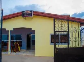 HOTEL MAA MEVFOU Hmm