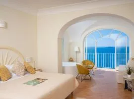 Villa Santa Chiara Positano Suites