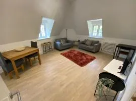 Stunning 1 Bed Apartment - Perfect for Couples or Solo Stays