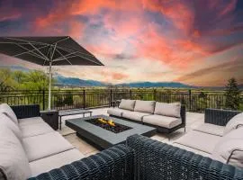 The Overlook Luxury Rooftop Retreat by Broadmoor