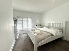 Sea Cottage - Near The Beach