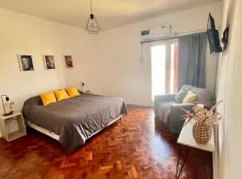 Departamento céntrico y moderno a pasos de Plaza España, en pleno microcentro de Mendoza!! Pellegrini Apartments Rivadavia