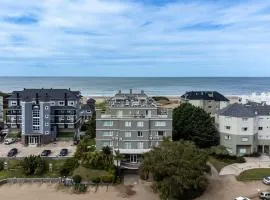 Playas by CELTIS