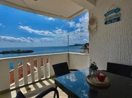 Pine&Sea Beach Retreat