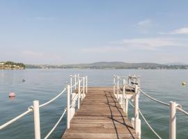 Comoda Habitacion en Hotel con Vista al Lago, Tequesquitengo, serviced apartment in Tequesquitengo