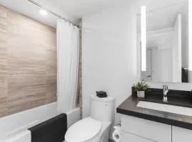 Executive 1BR-1BA Condo in the heart of downtown