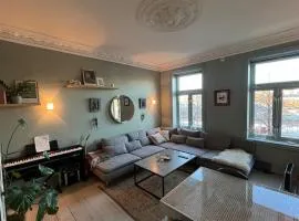 Staymate 15 minutes from Barcode