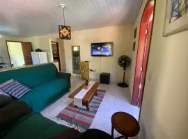 LUMIAR TEMPORADA CASA VILAREJO COM WI-fi TV A CABO PERTINHO DO POÇO FEIO E DA PRAÇA CENTRAL
