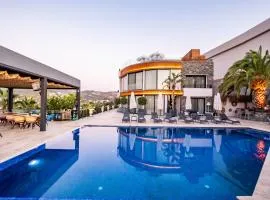 Bombien Luxury